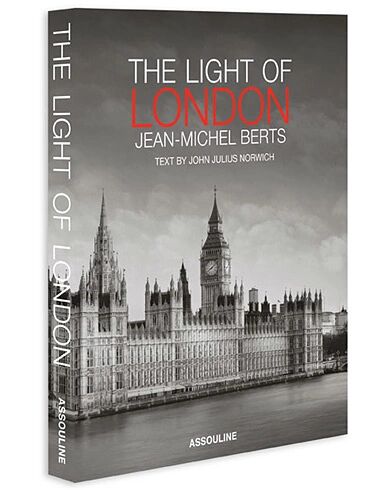 New Mags The Light of London Book men One size