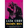 Liza Cody Bucket Nut