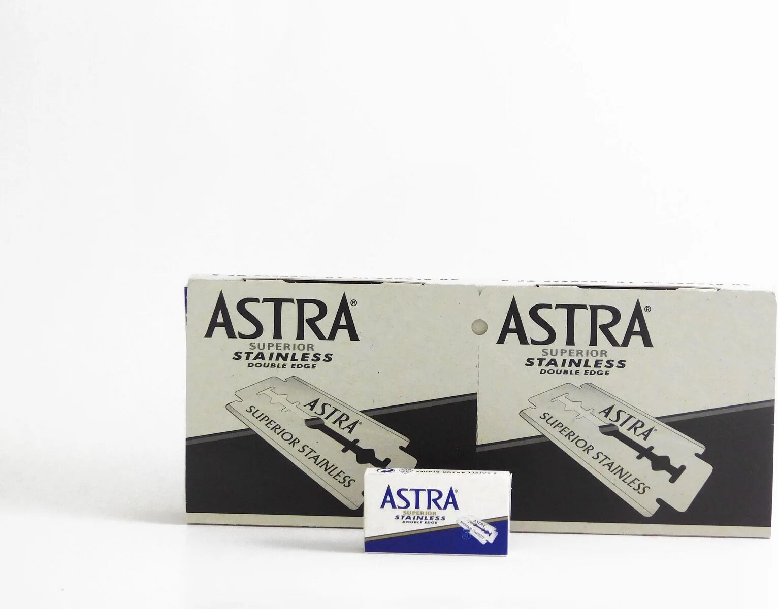 Astra Superior Stainless Lame Da Barba Blu Box da 100pz