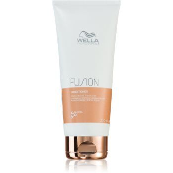 Wella Fusion condicionador regenerador intensivo para cabelo danificado 200 ml. Fusion