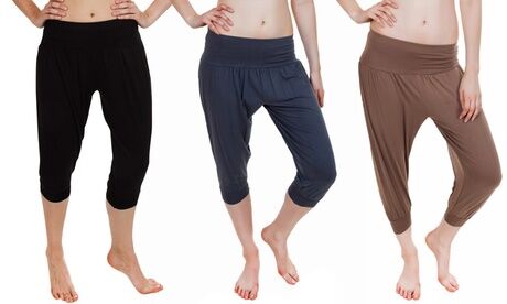 Groupon Goods Global GmbH Women's Plain 3/4 Capri Harem Yoga Trousers