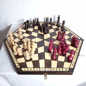Jeu d'échecs en bois sculpté à la main de qualité supérieure - Publicité