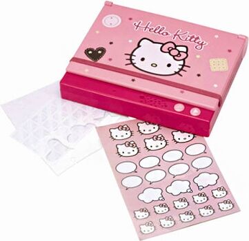 Hello Kitty Álbum Electrónico (Idade Mínima: 6)