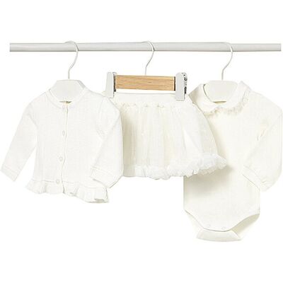 MAYORAL Baby Set 3-teilig Strickjacke, Body und Rock creme 68 B MAYORAL Baby Set 3-teilig Strickjacke, Body und Rock creme 68 B