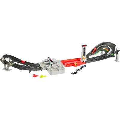 Mattel Hot Wheels Racing Formel 1 Grand Prix Strecke und 3 Matchbox Autos, Booster Mattel Hot Wheels Racing Formel 1 Grand Prix Strecke und 3 Matchbox Autos, Booster