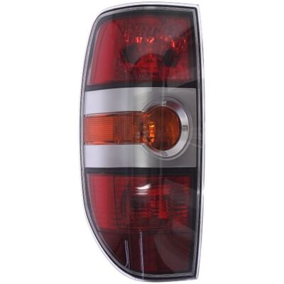 Mazda UR5651160 - Rückleuchte, Links, Gelber Blinker, Passend für Mazda BT-50 bis 2009 Mazda UR5651160 - Rückleuchte, Links, Gelber Blinker, Passend für Mazda BT-50 bis 2009