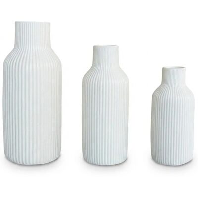 Relaxdays Vasen 3er Set Keramik Weiß Gerillt 20 cm x ø 9 cm 18 cm x ø 7,5 cm 14,5 cm x ø 6,5 cm Relaxdays Vasen 3er Set Keramik Weiß Gerillt 20 cm x ø 9 cm 18 cm x ø 7,5 cm 14,5 cm x ø 6,5 cm