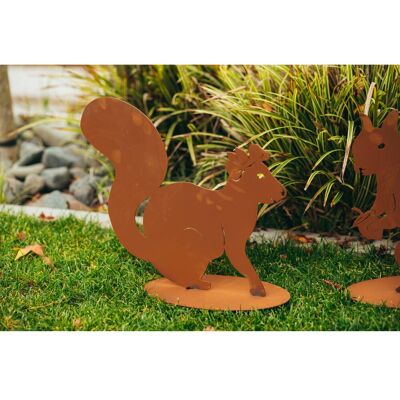 Ferrum Art Design Deko-Figur Eichhörnchen Pauline 36 cm Edelrost Ferrum Art Design Deko-Figur Eichhörnchen Pauline 36 cm Edelrost