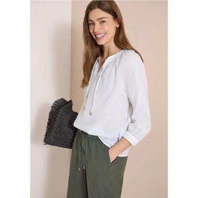 cecil 3/4-Arm Bluse mit Split Neck in Unifarbe - Weiß - Damen - Size: S L 3XL XS XXL M XL cecil 3/4-Arm Bluse mit Split Neck in Unifarbe - Weiß - Damen - Size: S L 3XL XS XXL M XL