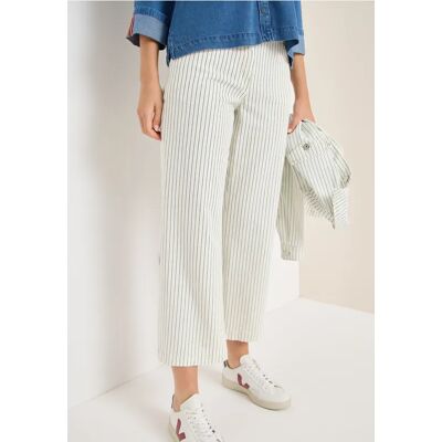 cecil High Waist Wide Leg Jeans im Loose Fit - Weiß - Damen - Size: 36 33 25 28 29 30 32 31 34 38 26 27 cecil High Waist Wide Leg Jeans im Loose Fit - Weiß - Damen - Size: 36 33 25 28 29 30 32 31 34 38 26 27