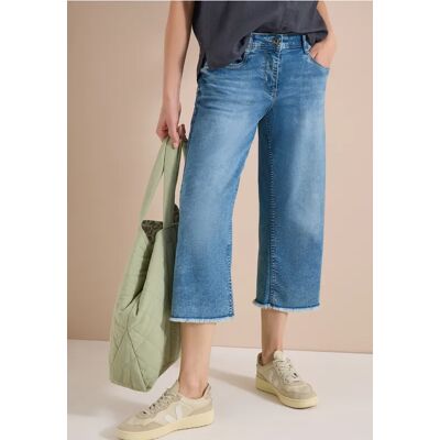 cecil 3/4 Wide Leg Jeans im Loose Fit - Blau - Damen - Size: 31 32 26 29 27 28 30 34 33 36 cecil 3/4 Wide Leg Jeans im Loose Fit - Blau - Damen - Size: 31 32 26 29 27 28 30 34 33 36