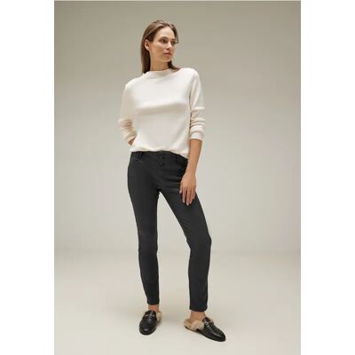 STREET ONE Schwarze Slim Fit Hose - Röhrehose STREET ONE Schwarze Slim Fit Hose - Röhrehose