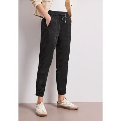 Street One Slim Leg Hose in leichter Qualität - Schwarz - Damen Street One Slim Leg Hose in leichter Qualität - Schwarz - Damen