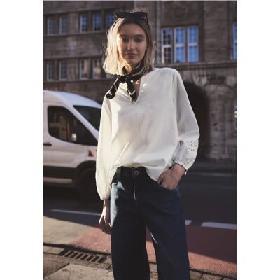 Street One Studio Bluse mit Split neck und Stickerei - Weiß - Damen Street One Studio Bluse mit Split neck und Stickerei - Weiß - Damen