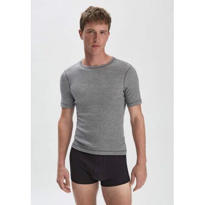 hessnatur Herren T-Shirt PURE FUNCTION mit Bio-Merinowolle und Seide - grau Größe 7 = XL hessnatur Herren T-Shirt PURE FUNCTION mit Bio-Merinowolle und Seide - grau Größe 7 = XL