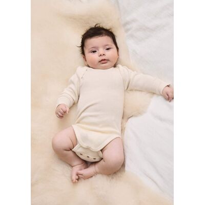 hessnatur Baby Langarm Body aus Bio-Baumwolle mit Bio-Merinowolle und Seide - natur Größe 98/104 hessnatur Baby Langarm Body aus Bio-Baumwolle mit Bio-Merinowolle und Seide - natur Größe 98/104