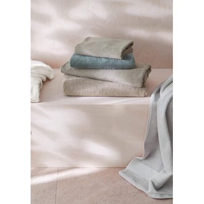 hessnatur Frottier Handtuch Rippstruktur aus Bio-Baumwolle - beige Größe 70x140 cm hessnatur Frottier Handtuch Rippstruktur aus Bio-Baumwolle - beige Größe 70x140 cm