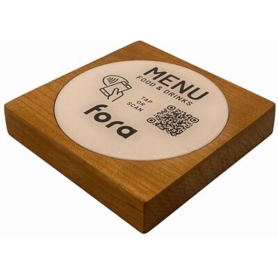 PRODUCTMATE Tischaufsteller liegend schräg mit QR-Code Aufkleber glänzend und NFC-Chip; 8.5x8.5 cm (BxH); kirschbaum antik/braun antik; 25 Stück / Pack PRODUCTMATE Tischaufsteller liegend schräg mit QR-Code Aufkleber glänzend und NFC-Chip; 8.5x8.5 cm (BxH); kirschbaum antik/braun antik; 25 Stück / Pack