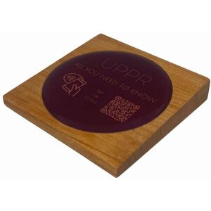 PRODUCTMATE Tischaufsteller liegend schräg mit QR-Code Aufkleber glänzend; 8.5x8.5 cm (BxH); kirschbaum antik/braun antik; 25 Stück / Pack PRODUCTMATE Tischaufsteller liegend schräg mit QR-Code Aufkleber glänzend; 8.5x8.5 cm (BxH); kirschbaum antik/braun antik; 25 Stück / Pack