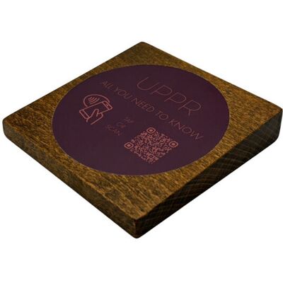 PRODUCTMATE Tischaufsteller liegend schräg mit QR-Code Aufkleber glänzend und NFC-Chip; 8.5x8.5 cm (BxH); sipo; 25 Stück / Pack PRODUCTMATE Tischaufsteller liegend schräg mit QR-Code Aufkleber glänzend und NFC-Chip; 8.5x8.5 cm (BxH); sipo; 25 Stück / Pack