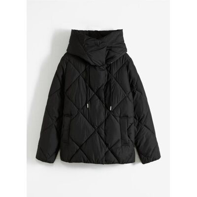 bonprix Steppjacke mit Kapuze schwarz 52 bonprix Steppjacke mit Kapuze schwarz 52