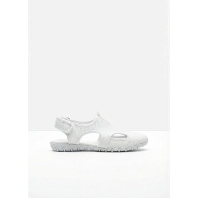 bonprix Trekkingsandalen mit Profilsohle weiß 37 bonprix Trekkingsandalen mit Profilsohle weiß 37