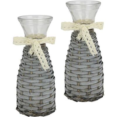 Flair Flower Glasvase mit Rattan und Spitze 2er Set 21cm Vintage Blumenvase Landhausstil Dekovase Rustikale Tischdeko Hochzeit Vase Schleife Einzelblumen Zylindervase Tischvase Deko Trockenblume Pampasgras, Grau Flair Flower Glasvase mit Rattan und Spitze 2er Set 21cm Vintage Blumenvase Landhausstil Dekovase Rustikale Tischdeko Hochzeit Vase Schleife Einzelblumen Zylindervase Tischvase Deko Trockenblume Pampasgras, Grau