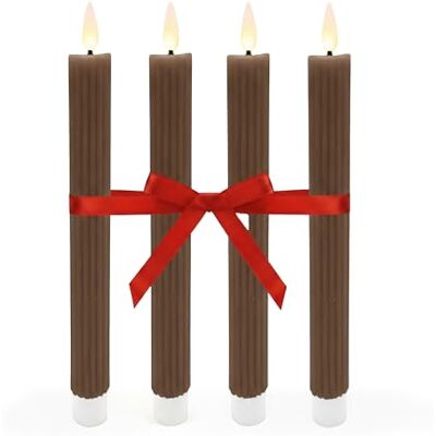 Relaxdays LED Stabkerzen, 4er Set, HxD: 25 x 2 cm, flackernde Flamme, Echtwachs, Rillen, flammenlose Kerzen, coffee Relaxdays LED Stabkerzen, 4er Set, HxD: 25 x 2 cm, flackernde Flamme, Echtwachs, Rillen, flammenlose Kerzen, coffee