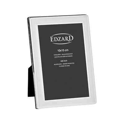 EDZARD Bilderrahmen Nardo (für Foto 10 x 15 cm), edel versilbert, anlaufgeschützt, Samtrücken, 2 Aufhänger, zum Stellen und Hängen – Fotorahmen 10x15, Silberrahmen, Portraitrahmen, Geschenk Hochzeit EDZARD Bilderrahmen Nardo (für Foto 10 x 15 cm), edel versilbert, anlaufgeschützt, Samtrücken, 2 Aufhänger, zum Stellen und Hängen – Fotorahmen 10x15, Silberrahmen, Portraitrahmen, Geschenk Hochzeit