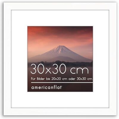 Americanflat 30x30 cm Bilderrahmen aus MDF-Holz mit 20x20 cm Passepartout quadratischer Fotorahmen mit integrierter Aufhängung für Wandmontage Weiß Americanflat 30x30 cm Bilderrahmen aus MDF-Holz mit 20x20 cm Passepartout quadratischer Fotorahmen mit integrierter Aufhängung für Wandmontage Weiß