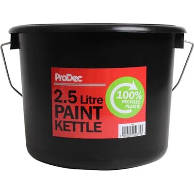 ProDec 2,5-Liter-Farbkessel, 100% recycelter Kunststoff zum Umfüllen von Farbe/Lack/Holzbehandlungen aus größeren Dosen und zum Mischen von Tapetenkleister, für Arbeiten auf Leitern und Plattformen ProDec 2,5-Liter-Farbkessel, 100% recycelter Kunststoff zum Umfüllen von Farbe/Lack/Holzbehandlungen aus größeren Dosen und zum Mischen von Tapetenkleister, für Arbeiten auf Leitern und Plattformen