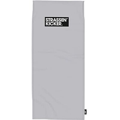 Herding STRASSENKICKER Sport- & Fitnesstuch, ca. 50x110 cm +15 cm Flap, 100% Polyester, mit Flag Label, Rückseite mit Überzug für Fitnessgeräte und integrierter Reißverschlusstasche, Grau Herding STRASSENKICKER Sport- & Fitnesstuch, ca. 50x110 cm +15 cm Flap, 100% Polyester, mit Flag Label, Rückseite mit Überzug für Fitnessgeräte und integrierter Reißverschlusstasche, Grau