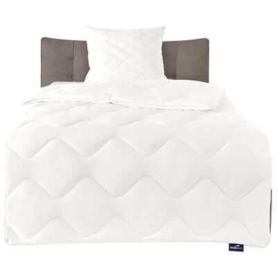 Traumnacht Cozy Bettdecke Mono Ganzjahresdecke aus weicher und atmungsaktiver Microfaser für den Übergang, 200 x 220 cm, Öko-Tex zertifiziert, produziert nach deutschem Qualitätsstandard Traumnacht Cozy Bettdecke Mono Ganzjahresdecke aus weicher und atmungsaktiver Microfaser für den Übergang, 200 x 220 cm, Öko-Tex zertifiziert, produziert nach deutschem Qualitätsstandard