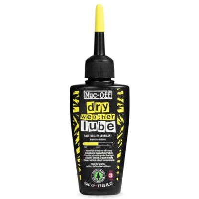 Muc-Off Dry Lube Kettenschmiermittel Inhalt: 50 ml Für trockenes und staubiges Wetter, seidige Schaltungen, bis zu 150 km pro Anwendung, für MTB, Straße und Kies Muc-Off Dry Lube Kettenschmiermittel Inhalt: 50 ml Für trockenes und staubiges Wetter, seidige Schaltungen, bis zu 150 km pro Anwendung, für MTB, Straße und Kies