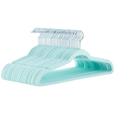 Amazon Basics Kleiderbügel für Anzüge, Samt, schmal, rutschfest, 50 Stück, Minzgrün/Silber Amazon Basics Kleiderbügel für Anzüge, Samt, schmal, rutschfest, 50 Stück, Minzgrün/Silber