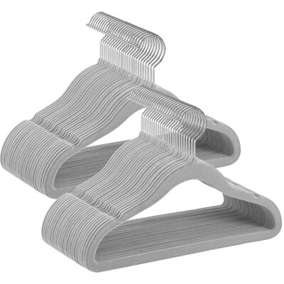 SONGMICS Kinderkleiderbügel, 50er Set Kleiderbügel Kinder, Baby-Kleiderbügel, Bügel Samt, 360° drehbarer Haken in Silber, platzsparend, rutschfest, für Kleiderschrank, Taubengrau CRF027G05 SONGMICS Kinderkleiderbügel, 50er Set Kleiderbügel Kinder, Baby-Kleiderbügel, Bügel Samt, 360° drehbarer Haken in Silber, platzsparend, rutschfest, für Kleiderschrank, Taubengrau CRF027G05