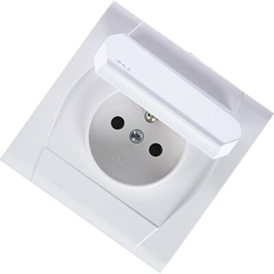 FESTA BUCHSE MIT KLAPPE GPT 2P + MIT IP44 WEISS FESTA BUCHSE MIT KLAPPE GPT 2P + MIT IP44 WEISS