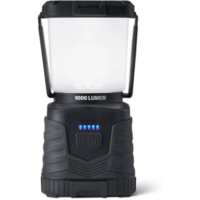 Amazon Basics LED Campinglaterne mit 4 Lichtmodi 1000 Lumen Tragbare Außenleuchte mit 360° Beleuchtung Wasserfeste Notfalllaterne Batterien Erforderlich Schwarz Amazon Basics LED Campinglaterne mit 4 Lichtmodi 1000 Lumen Tragbare Außenleuchte mit 360° Beleuchtung Wasserfeste Notfalllaterne Batterien Erforderlich Schwarz