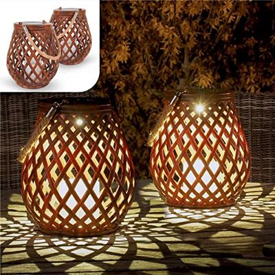 Gadgy Solarlampen für Außen 2er Set in Rattan-Optik, Wasserdichte Gartenlaternen für Terrasse, Balkon & Garten, Dekorative LED Solarleuchten für Draußen Gadgy Solarlampen für Außen 2er Set in Rattan-Optik, Wasserdichte Gartenlaternen für Terrasse, Balkon & Garten, Dekorative LED Solarleuchten für Draußen