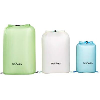 Tatonka Wasserdichter Packbeutel SQZY Dry Bag (5L // 10L // 15L oder 20L Volumen) Ultraleichter Stausack mit Rollverschluss und getapten Nähten Ideal zum Sortieren des Reisegepäcks PFC-frei Tatonka Wasserdichter Packbeutel SQZY Dry Bag (5L // 10L // 15L oder 20L Volumen) Ultraleichter Stausack mit Rollverschluss und getapten Nähten Ideal zum Sortieren des Reisegepäcks PFC-frei