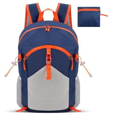 Cozary Faltbarer Rucksack 28L, Wasserdichter Wanderrucksack, Leichter Rucksack für Damen & Herren, ideal für Reisen, Wandern, Alltag, Camping & Einkaufen Dunkelblau Cozary Faltbarer Rucksack 28L, Wasserdichter Wanderrucksack, Leichter Rucksack für Damen & Herren, ideal für Reisen, Wandern, Alltag, Camping & Einkaufen Dunkelblau