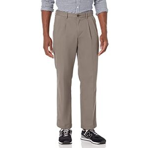 Amazon Essentials Herren Knitterfreie Chinohose mit klassischer Passform und Bügelfalte (erhältlich in Big & Tall), Taupe, 33W / 32L Amazon Essentials Herren Knitterfreie Chinohose mit klassischer Passform und Bügelfalte (erhältlich in Big & Tall), Taupe, 33W / 32L