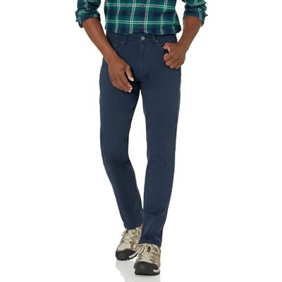 Amazon Essentials Hosen Herren mit Sportlicher Passform, mit 5 Taschen und Stretch Chino Hose Herren, Sportlich Geschnitten, Marineblau, 36W / 32L Amazon Essentials Hosen Herren mit Sportlicher Passform, mit 5 Taschen und Stretch Chino Hose Herren, Sportlich Geschnitten, Marineblau, 36W / 32L