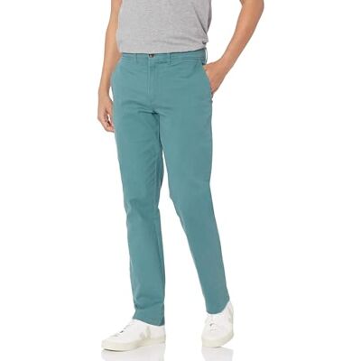 Amazon Essentials Herren Lässige Slim-Fit-Ganztags-Stretch-Chinohose, Dunkelgrün, 40W / 32L Amazon Essentials Herren Lässige Slim-Fit-Ganztags-Stretch-Chinohose, Dunkelgrün, 40W / 32L