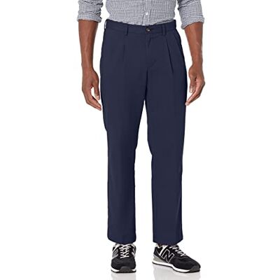 Amazon Essentials Herren Knitterfreie Chinohose mit klassischer Passform und Bügelfalte (erhältlich in Big & Tall), Marineblau, 44W / 28L Amazon Essentials Herren Knitterfreie Chinohose mit klassischer Passform und Bügelfalte (erhältlich in Big & Tall), Marineblau, 44W / 28L