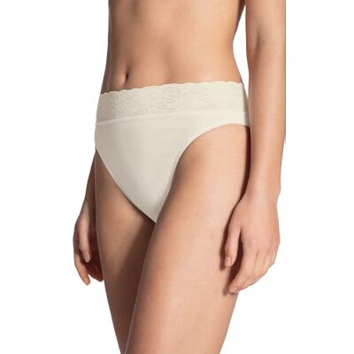 CALIDA Iconics Jazzpant Damen, aus 100% Baumwolle, Spitze am Beinausschnitt Champagne crème 40-42 CALIDA Iconics Jazzpant Damen, aus 100% Baumwolle, Spitze am Beinausschnitt Champagne crème 40-42