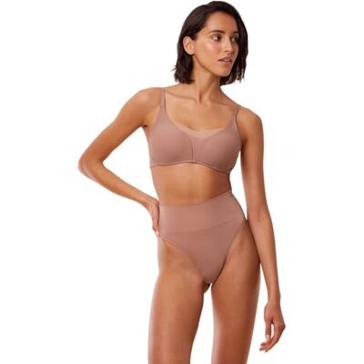 Triumph Damen Soft Sculpt Bandeau String, Toasted Almond, 42 Triumph Damen Soft Sculpt Bandeau String, Toasted Almond, 42