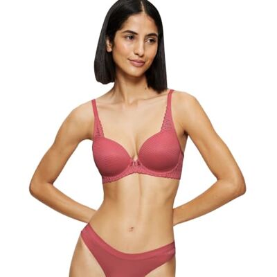 Triumph Aura Spotlight T Maxi Strawberry Allure Triumph Aura Spotlight T Maxi Strawberry Allure