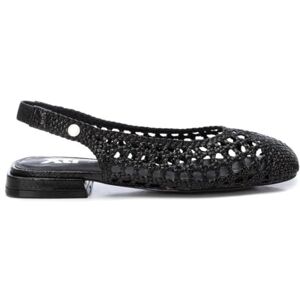 XTI Schuh Damen Schwarz Bequeme und vielseitige Schuhe Casual Mode Modell 14379203 (Größe 39) XTI Schuh Damen Schwarz Bequeme und vielseitige Schuhe Casual Mode Modell 14379203 (Größe 39)