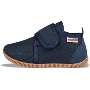 Giesswein Kinder Hausschuhe Strass Slim Fit Lauflernschuhe für Jungen & Mädchen, Rutschfeste Krabbel-Schuhe mit Klettverschluss, Gummi-Sohle Giesswein Kinder Hausschuhe Strass Slim Fit Lauflernschuhe für Jungen & Mädchen, Rutschfeste Krabbel-Schuhe mit Klettverschluss, Gummi-Sohle